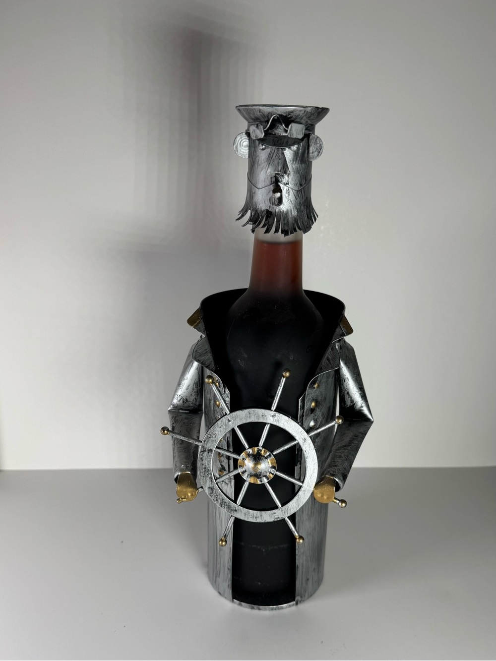 Wonderful Sea Captain Metal Wine Caddy with Sailing Ship Cork Stopper